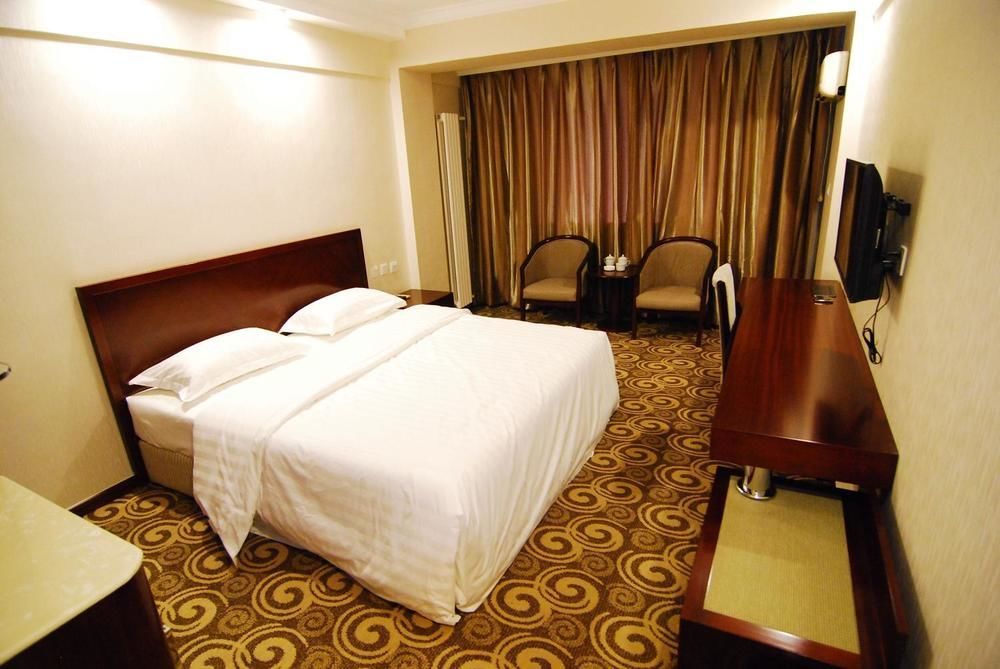 Hedong Zhongqi Shiji Hotel Тиендзин Екстериор снимка
